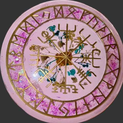 Decorative plate featuring Vegvisir compass and runes set in epoxy, pressed flowers, and hand-painted gold inlay